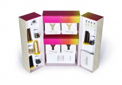 YouYou Beauty Set Display