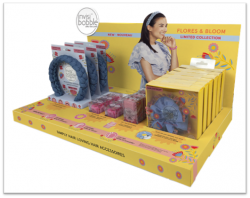 Flores & Bloom Display
